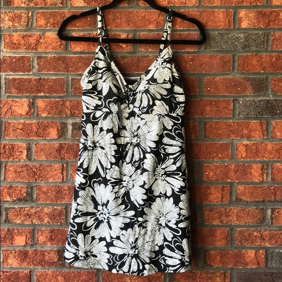 NWOT Croft & Barrow Body Sculptor Swim Dress - Picture 2 of 7